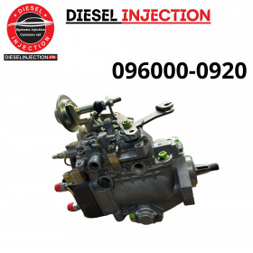 Pompe d'injection DENSO 096000-0920 22100-87703 SUBARU JUSTY